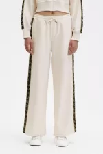 Fred Perry Taped Track Women’s Pants Silky Peach | DJUBE2709